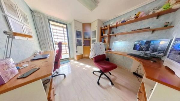 Piso en Avenida Medico Ricardo Ferre, 42