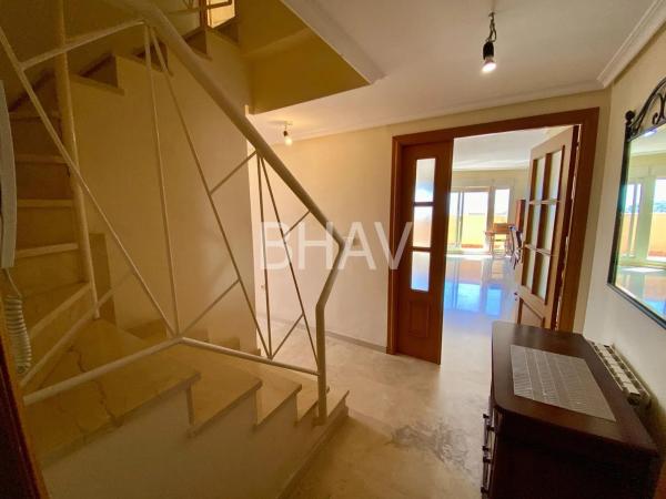 Dúplex en avenida Juan Sanchis Candela