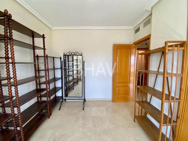 Dúplex en avenida Juan Sanchis Candela