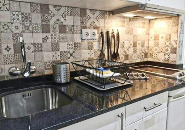 Estudio en rambla de Méndez Núñez, 43