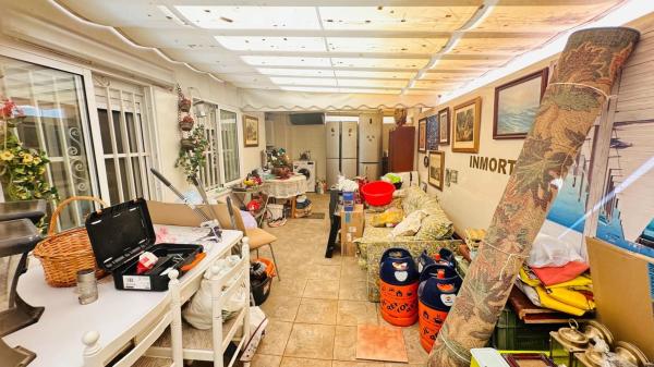 Piso en Barrio Carolinas Bajas