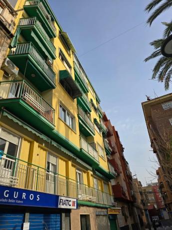 Piso en plaza de Castelló