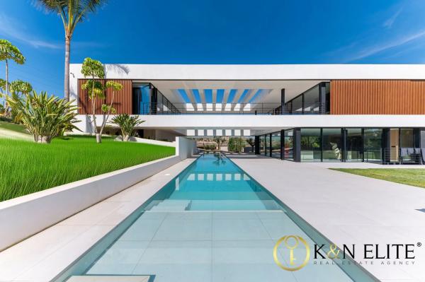 Casa independiente en calle Estragón