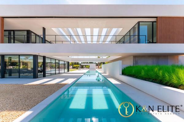 Casa independiente en calle Estragón