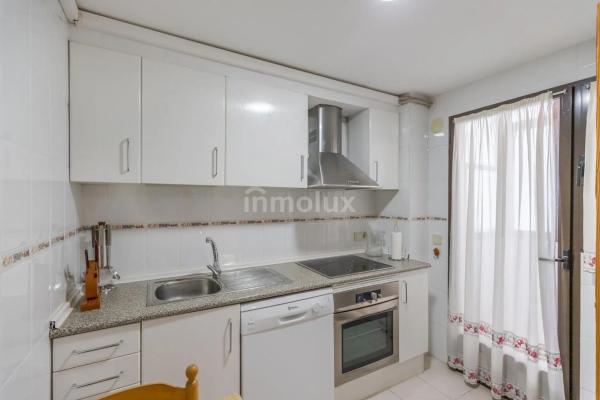 Piso en calle del Poeta Sansano