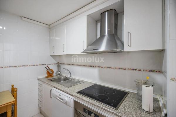 Piso en calle del Poeta Sansano