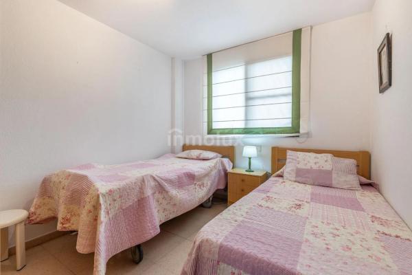 Piso en calle del Poeta Sansano