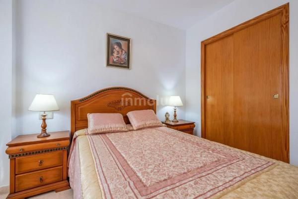 Piso en calle del Poeta Sansano