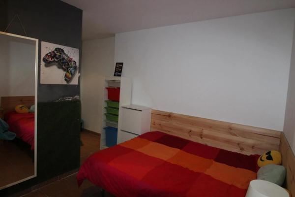 Piso en calle Reyes Católicos