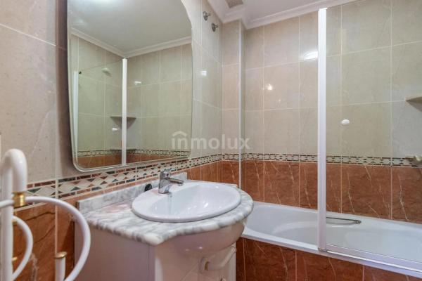 Piso en calle Castaños