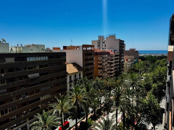 Piso en avenida del Doctor Gadea