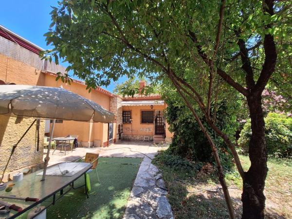 Casa independiente en calle Vial Flora de España, 38 -40