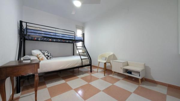 Chalet adosado en plaza D'Enrique López Vidal, 21