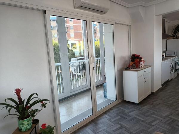 Piso en avenida de Villajoyosa, 37 ,e1