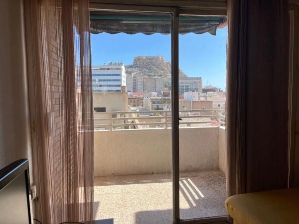 Piso en avenida Alfonso El Sabio, 27