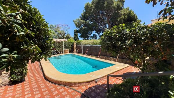 Chalet pareado en calle de las Balsas, 75