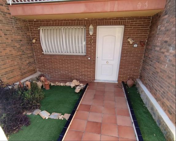 Chalet adosado en calle Padre Recaredo de Los Rios