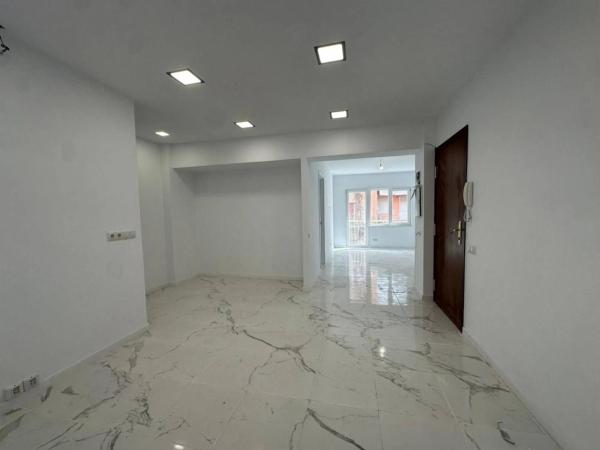 Piso en calle Francisco Montero Pérez