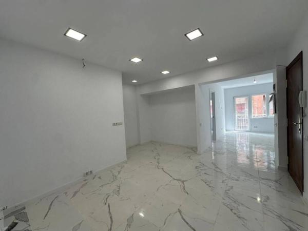 Piso en calle Francisco Montero Pérez