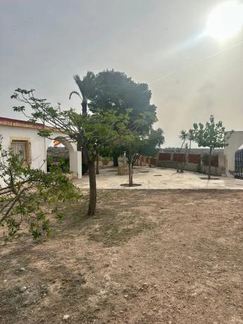 Casa independiente en camino De Les Llomes Blanques