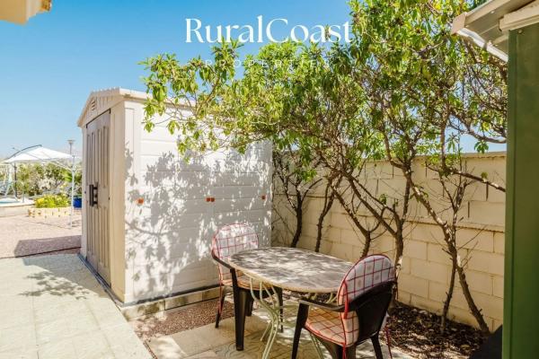 Casa independiente en calle Serra Bernia