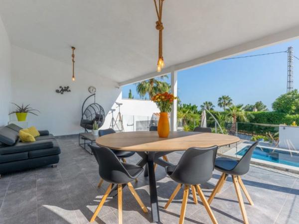 Casa independiente en avenida Cabeçó d'Or