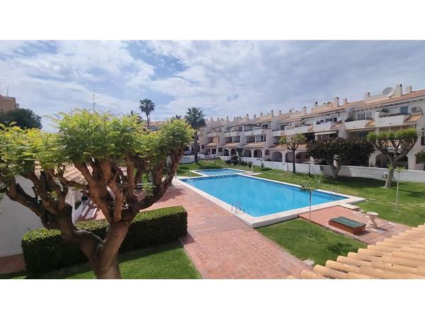 Dúplex en Residencial Almadraba