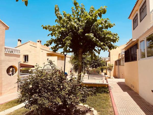 Piso en calle Llomes de Reixes