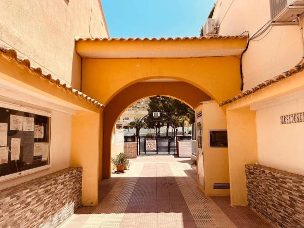 Piso en calle Llomes de Reixes