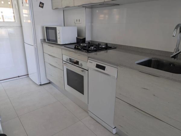 Piso en avenida de la Almadraba