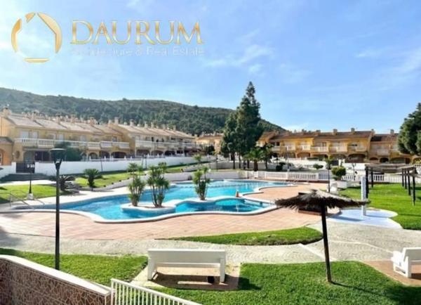 Chalet en calle Llomes de Reixes