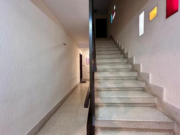 Piso en calle el Pinós, 1