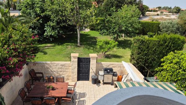 Chalet adosado en camino Reial de la Vila Joiosa, 20