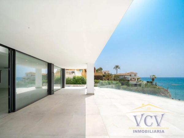 Casa independiente en avenida d'Amèrica