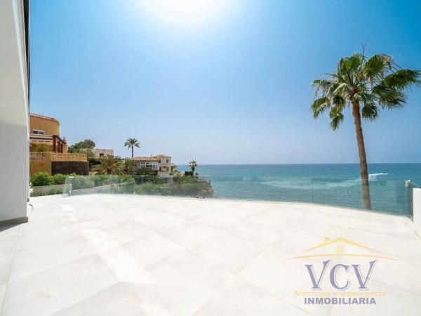 Casa independiente en avenida d'Amèrica