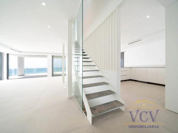 Casa independiente en avenida d'Amèrica