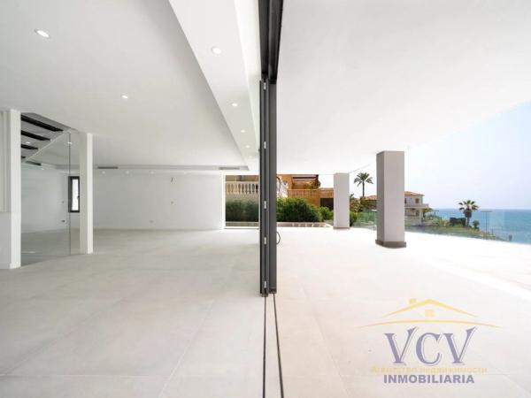 Casa independiente en avenida d'Amèrica