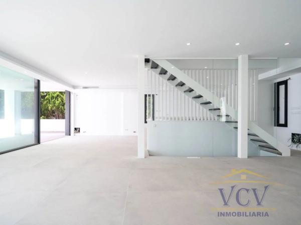 Casa independiente en avenida d'Amèrica