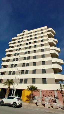 Piso en avenida Ausiàs March