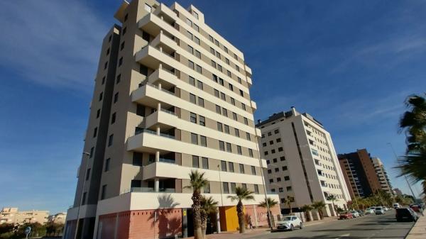 Piso en avenida Ausiàs March