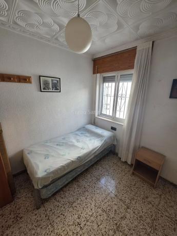 Chalet pareado en avenida del Vincle