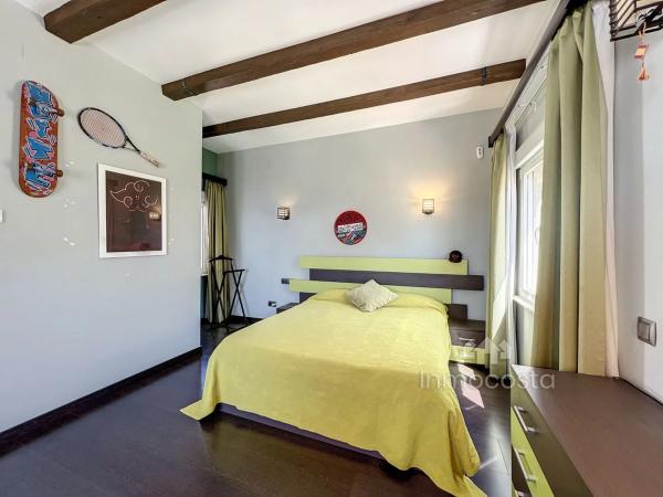 Casa independiente en calle Copenhaghen