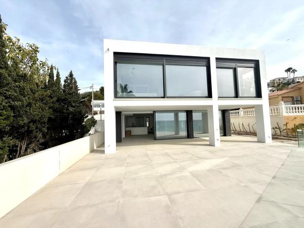 Casa independiente en avenida d'Amèrica, 14