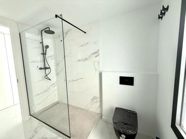 Casa independiente en avenida d'Amèrica, 14