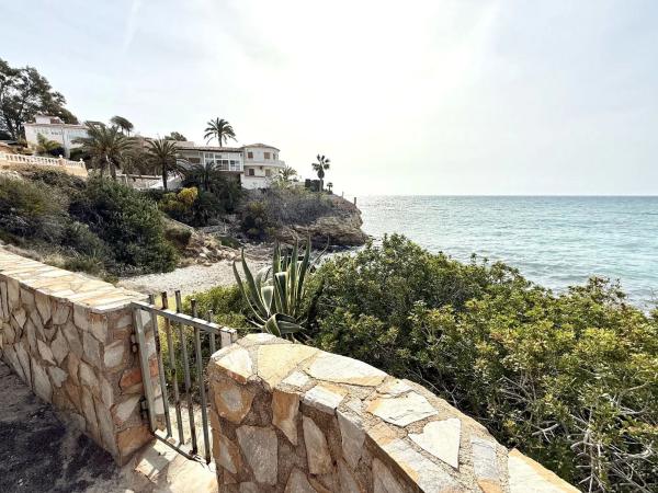 Casa independiente en avenida d'Amèrica, 14