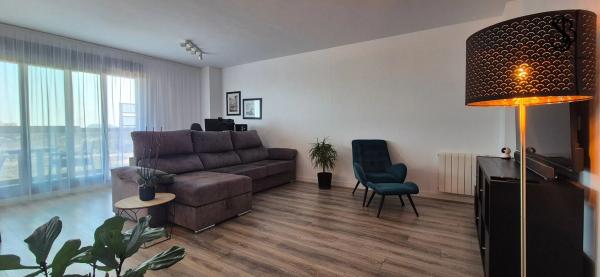 Piso en avenida Ausiàs March