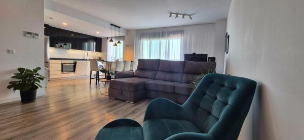 Piso en avenida Ausiàs March, 10