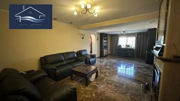 Casa independiente en calle de Vistalmar