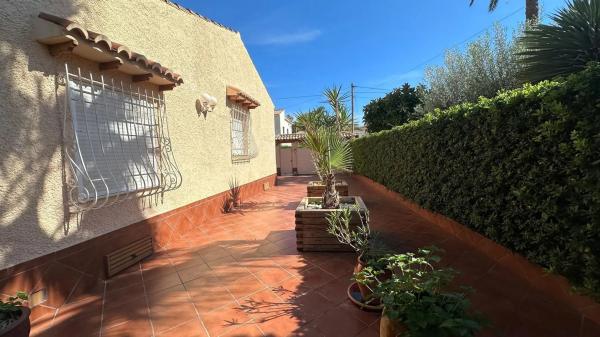 Casa independiente en calle de Vistalmar