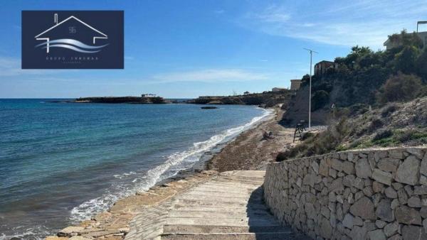 Casa independiente en calle de Vistalmar